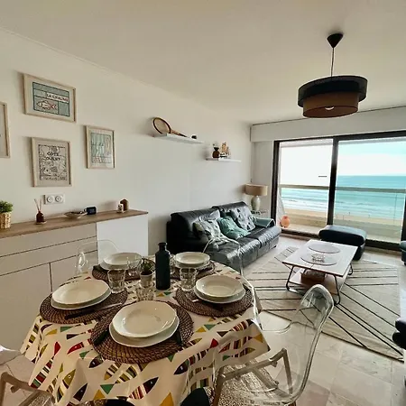 Acces Direct A La Garage Ferme