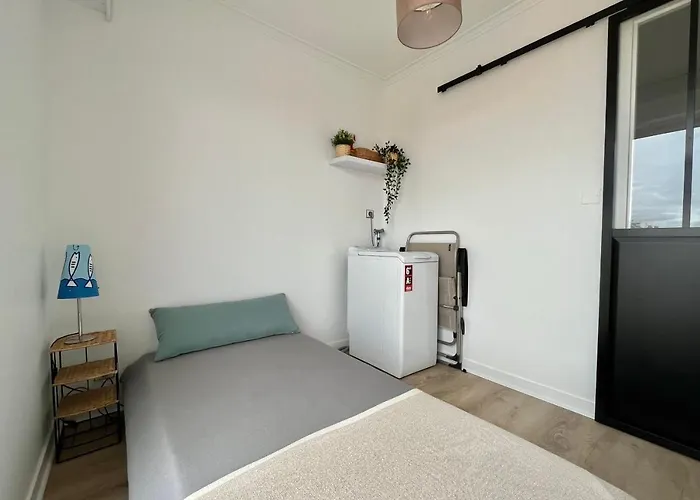 Acces Direct A La Garage Ferme Les Sables-dʼOlonne